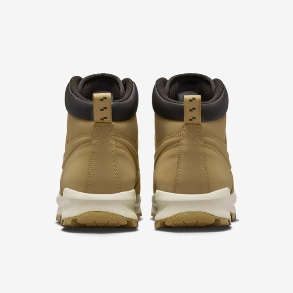 Women's Nike Manoa Leather Boots - Picture 3 of 15